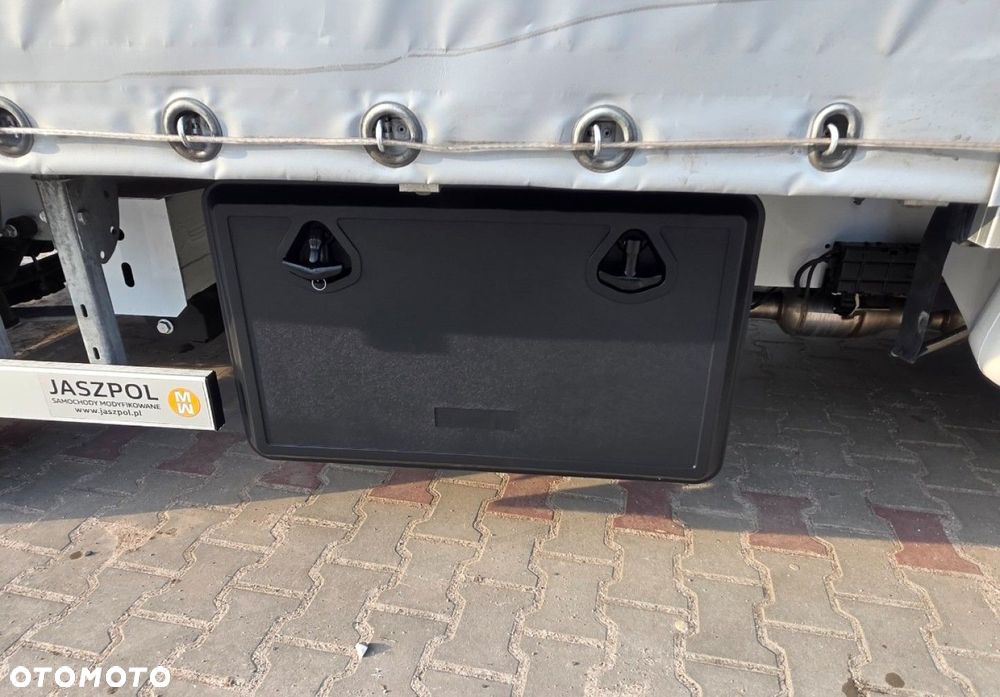 Renault Master - 30