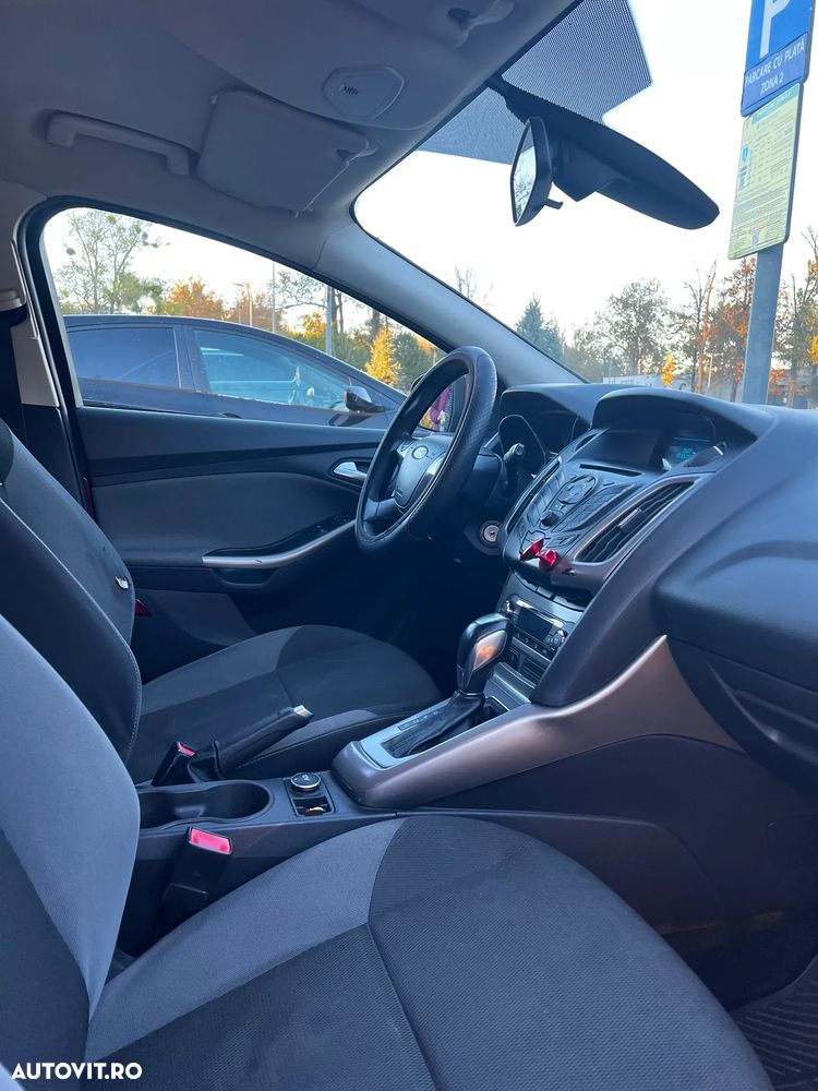 Ford Focus 1.6 Ti-VCT Powershift Titanium - 5