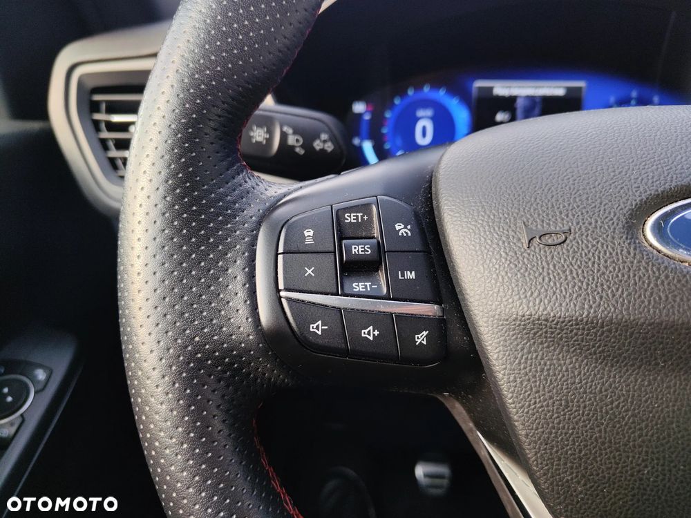 Ford Kuga 1.5 EcoBoost FWD ST-Line ASS MMT6 - 25