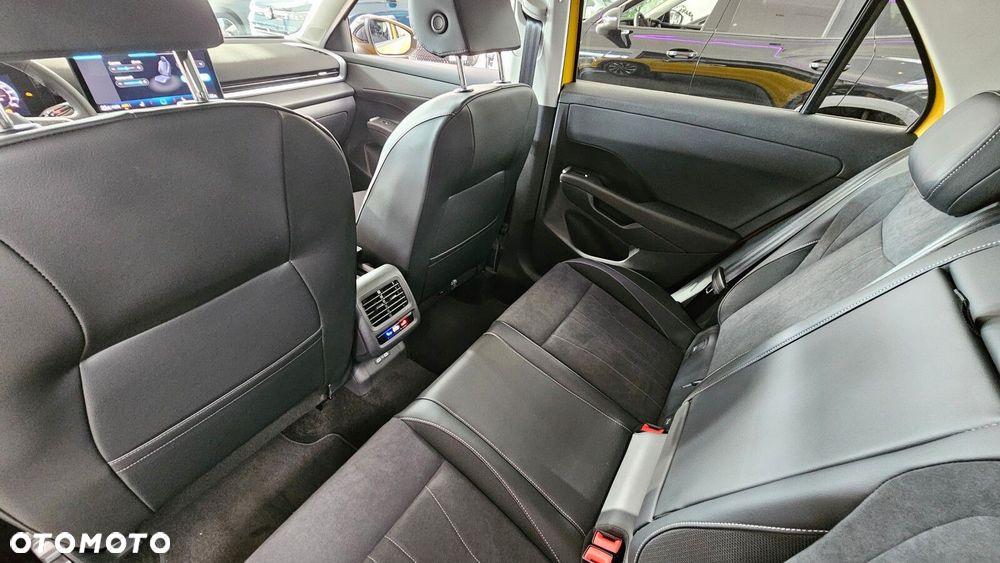Volkswagen T-Roc - 20