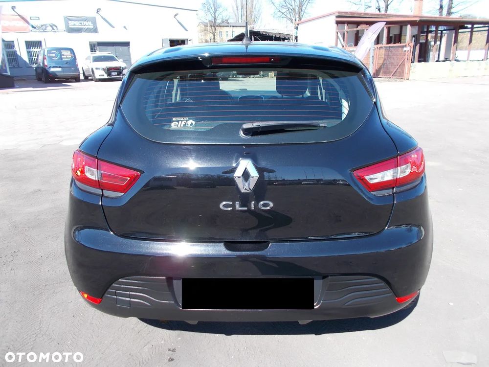 Renault Clio 1.2 16V 75 Dynamique - 8