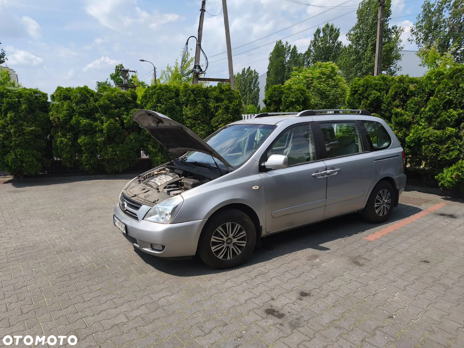 Kia Carnival - 7
