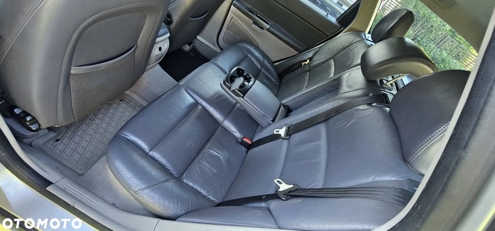 Volvo V50 2.0D R-Design Momentum - 11