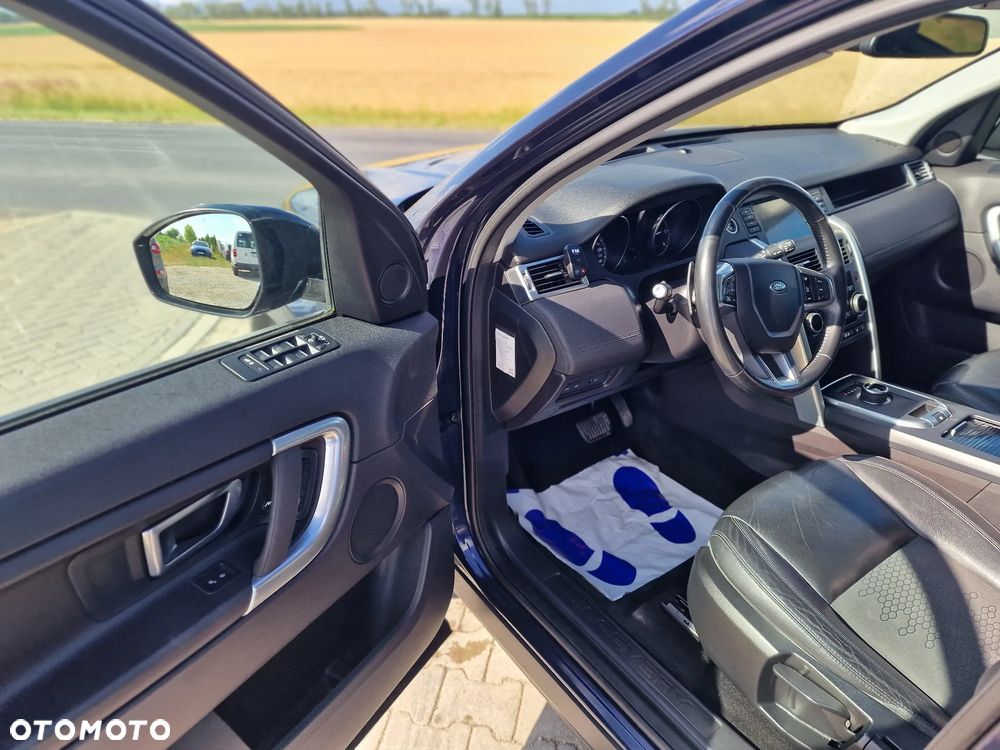 Land Rover Discovery Sport TD4 HSE Luxury - 17