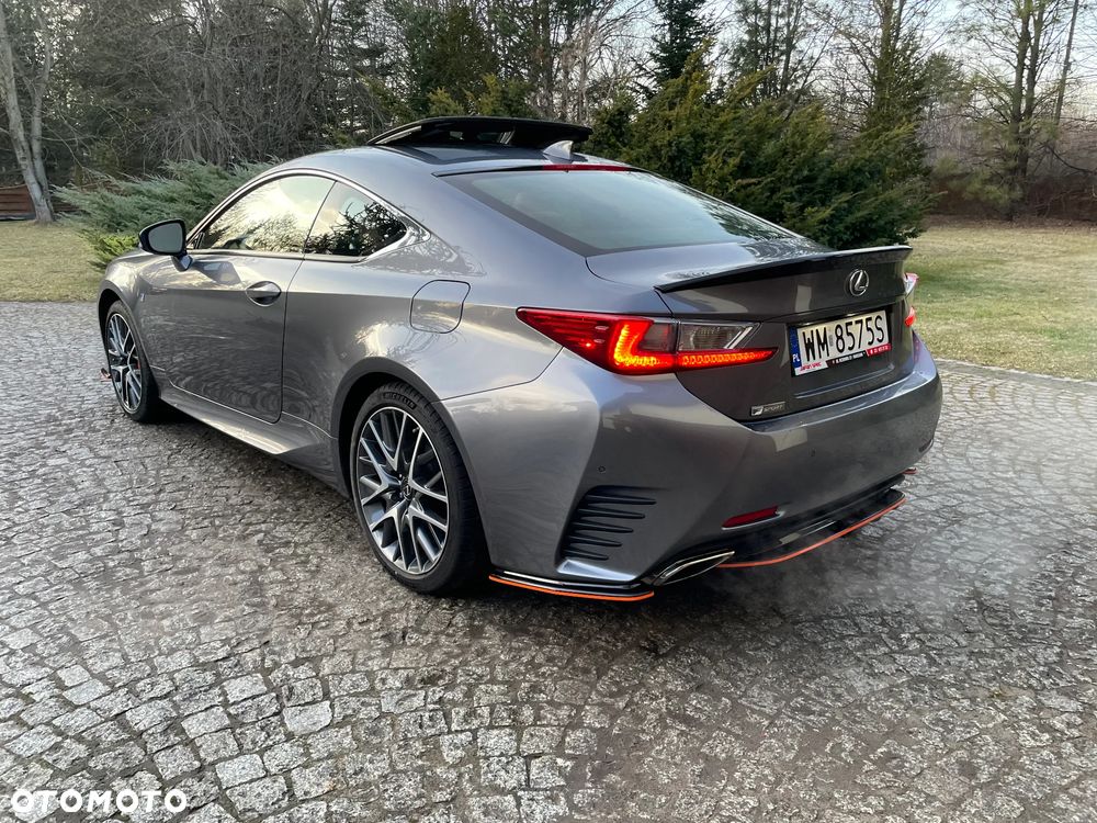 Lexus RC - 5