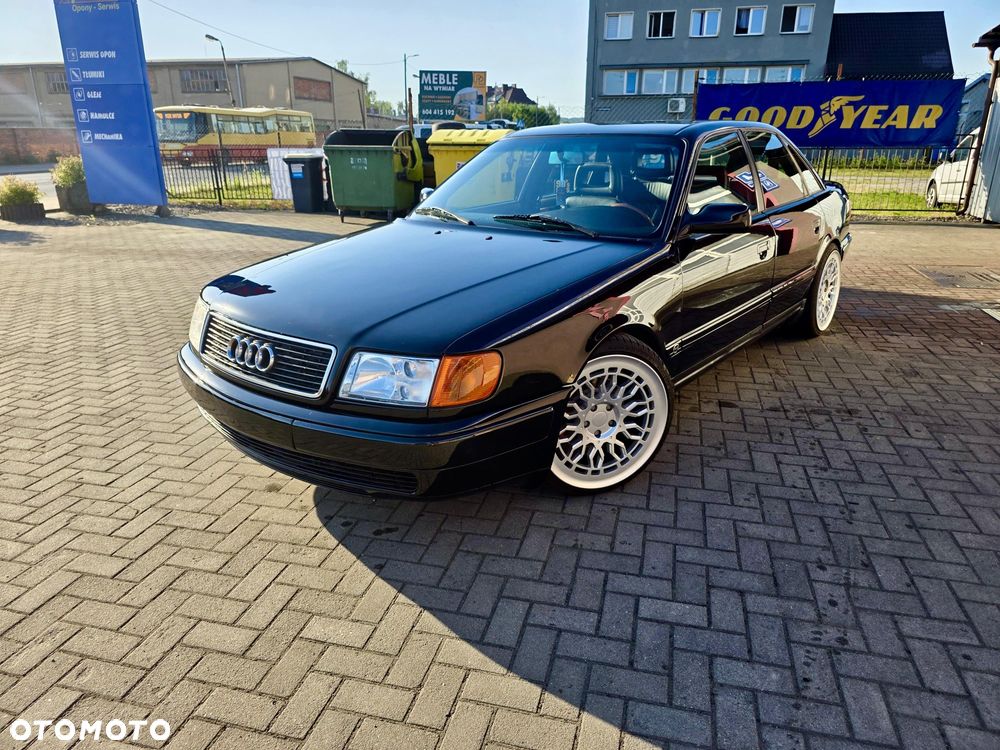 Audi 100 - 1