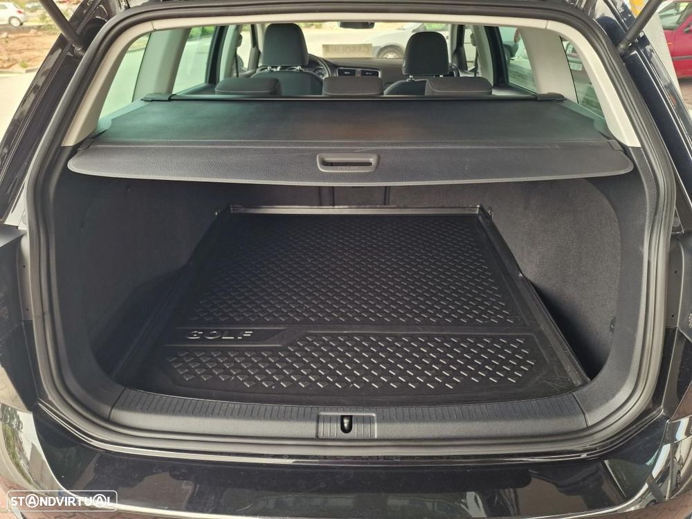 VW Golf Variant 1.0 TSI GPS Edition DSG - 23