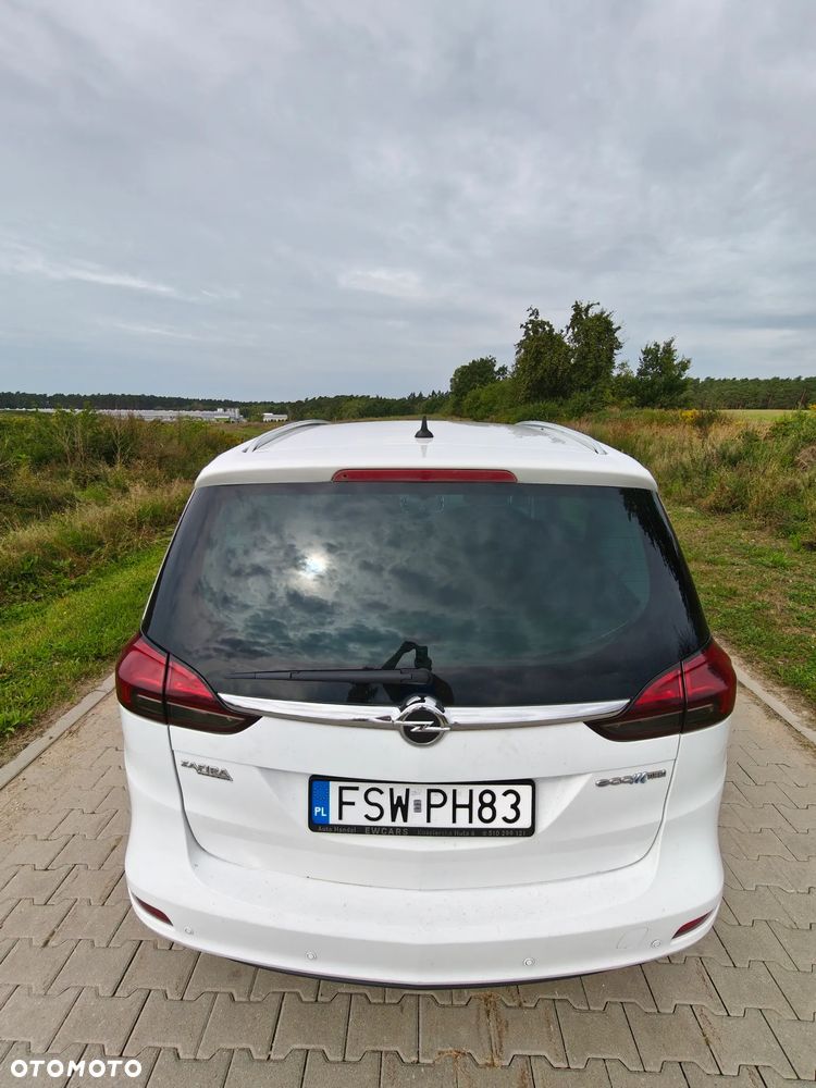 Opel Zafira - 8