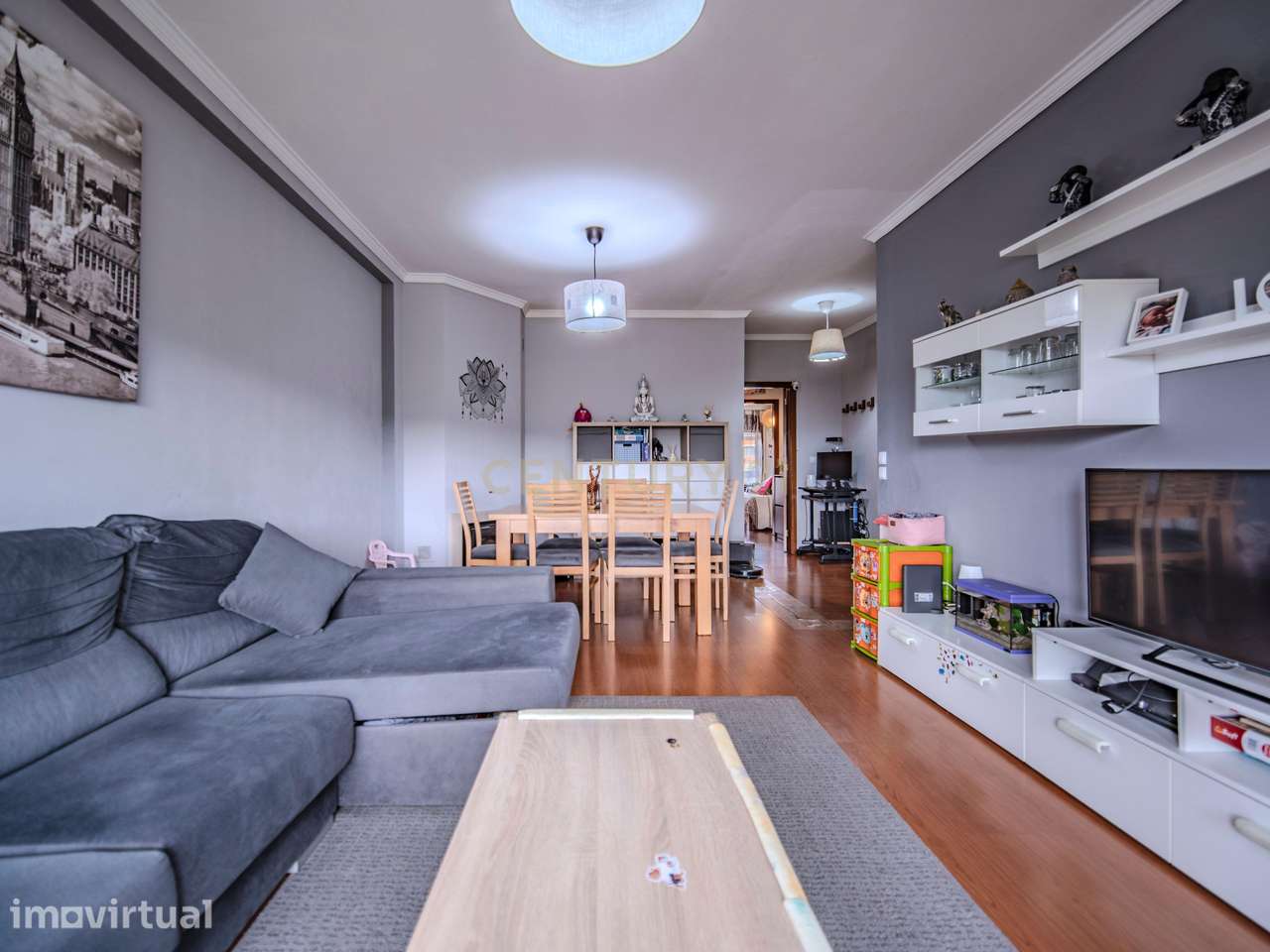 Apartamento T2, Garagem arrumos e varandas Jovim - Gondomar - Grande imagem: 2/23