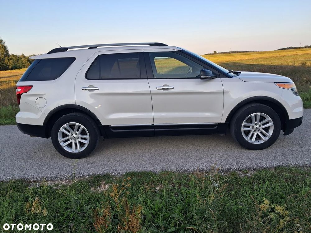 Ford Explorer - 14