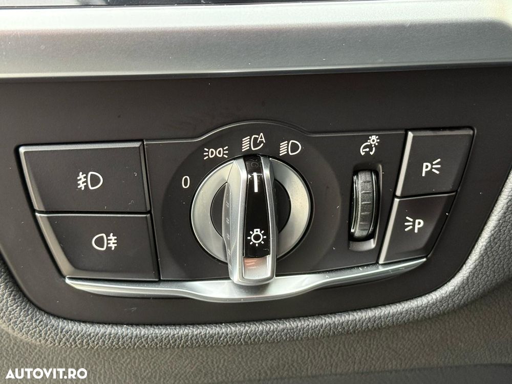 BMW X3 xDrive20i Aut. Luxury Line - 20