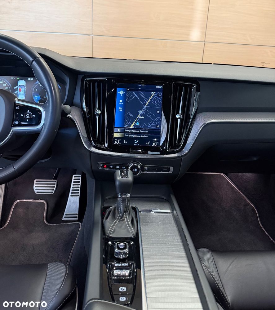 Volvo S60 T4 R-Design - 14