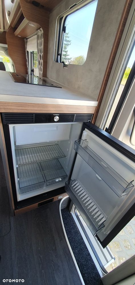 KNAUS 500 LT Tourer Van - 30