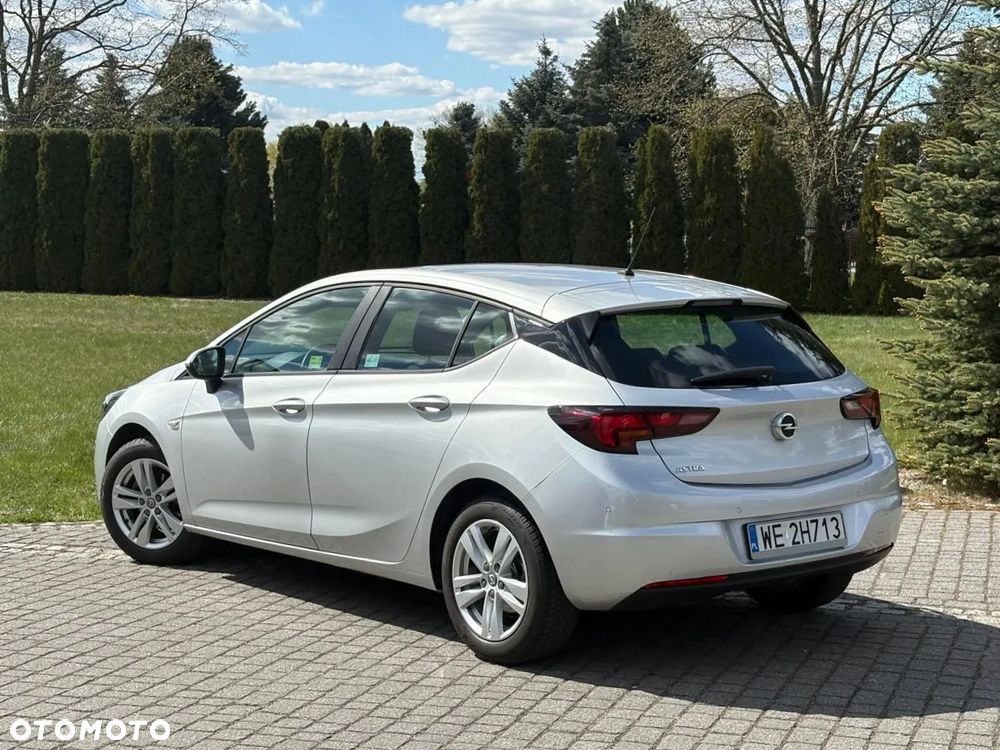 Opel Astra 1.2 T Elegance S&S - 9