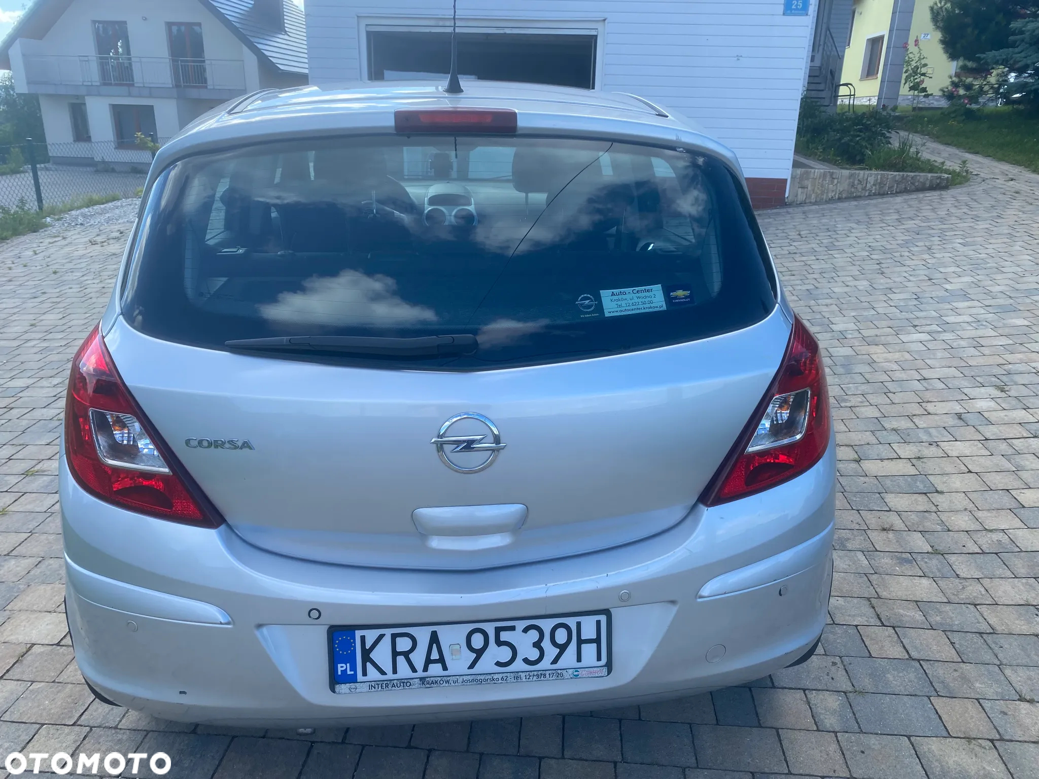 Opel Corsa 1.2 16V Enjoy - 4