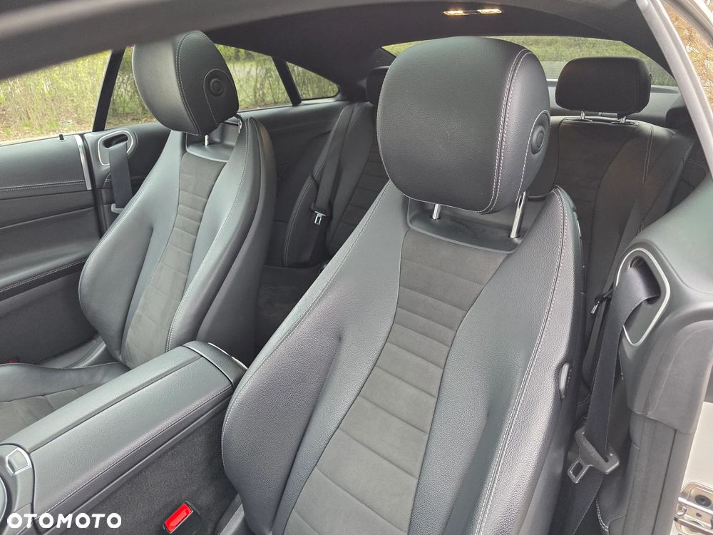 Mercedes-Benz Klasa E 220 d 4-Matic AMG - 12