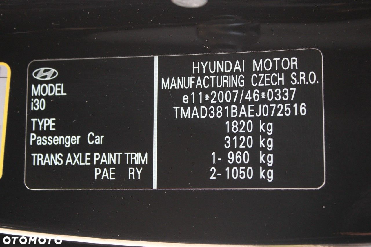 Hyundai i30 1.6 Premium - 14