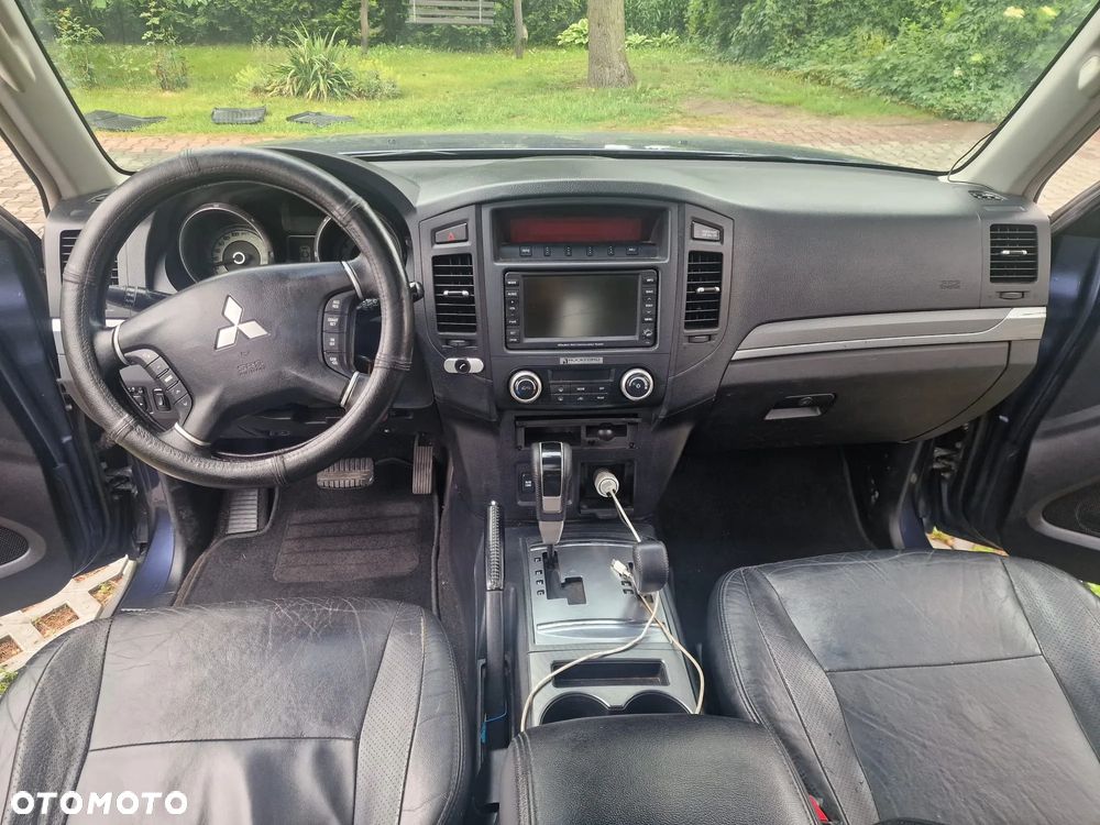 Mitsubishi Pajero 3.2 DID Instyle - 8