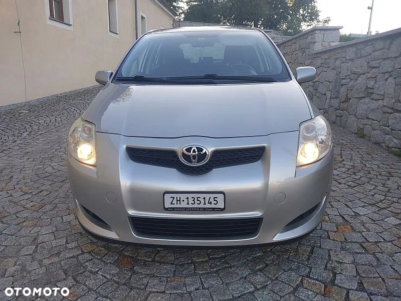 Toyota Auris 1.6 Luna MM - 2