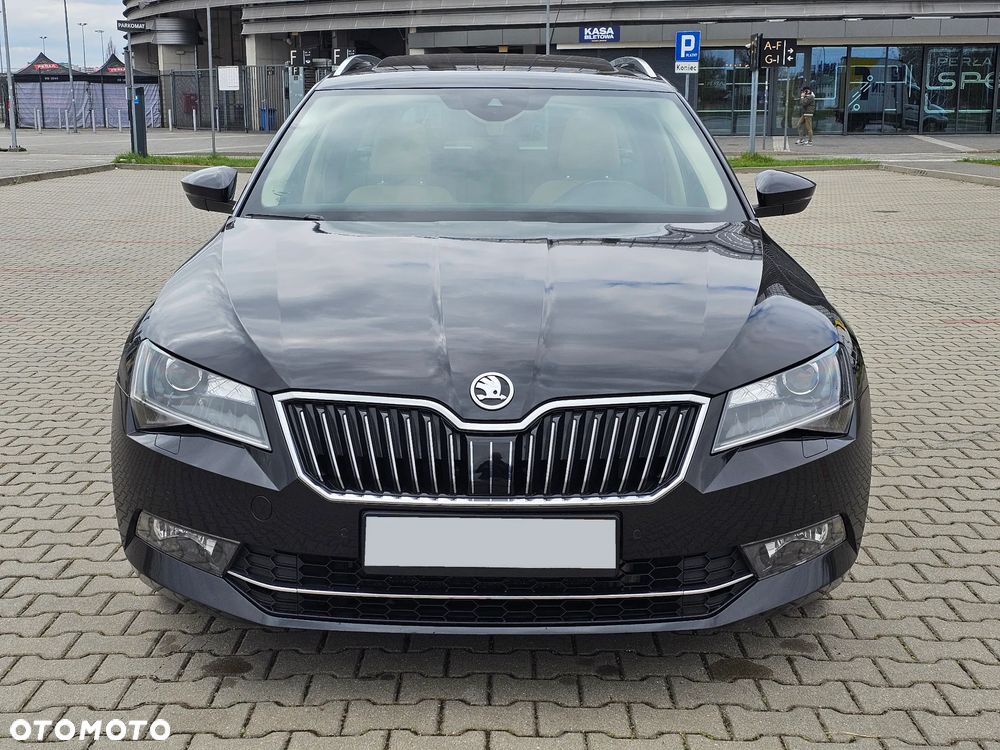 Skoda Superb 2.0 TDI 4x4 L&K DSG - 3