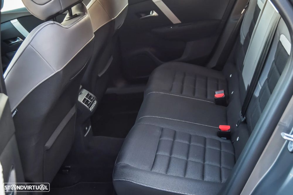 Citroën C4 1.2 Hybrid Plus e-DSC6 - 8