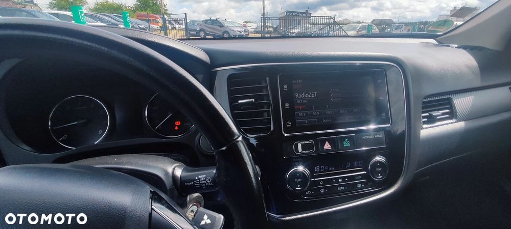 Mitsubishi Outlander 2.0 2WD Edition - 16
