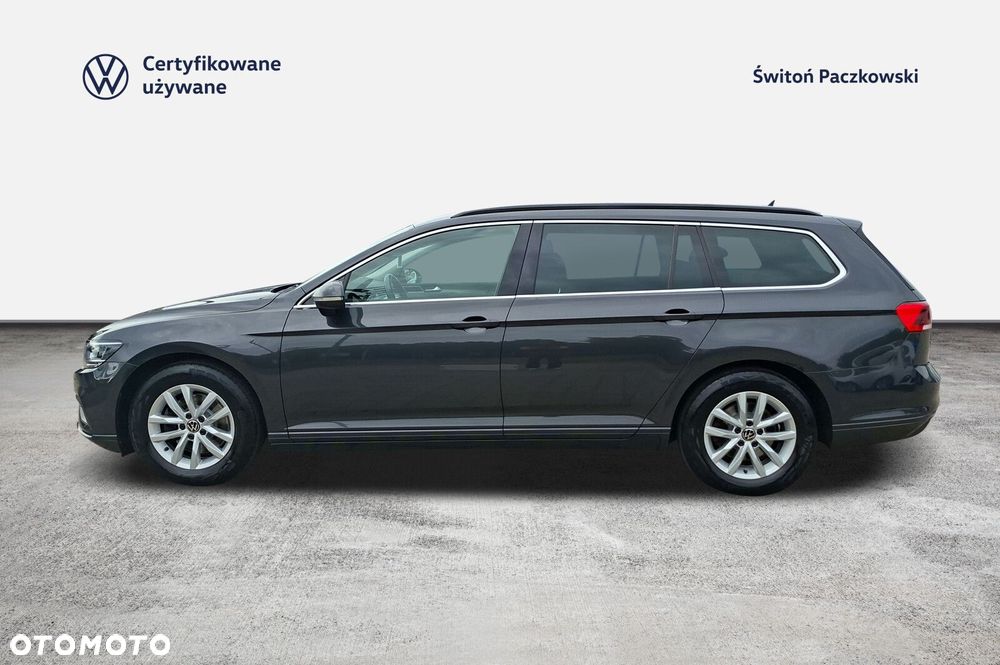 Volkswagen Passat - 2