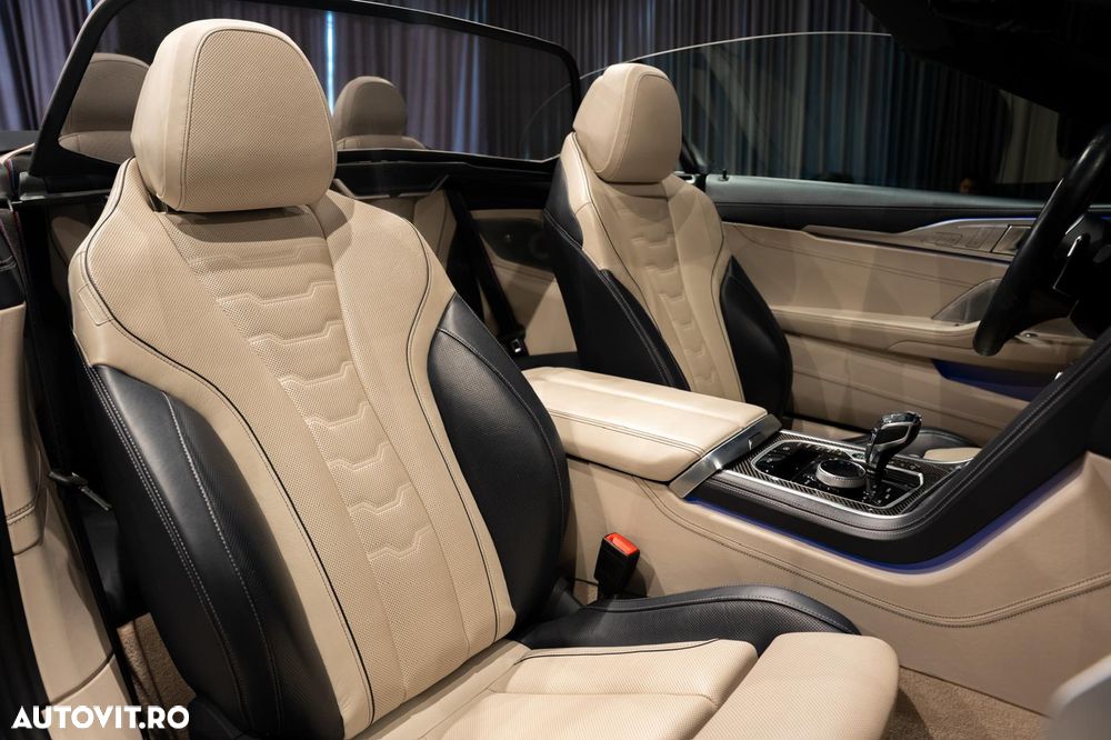 BMW M8 M850i xDrive AT - 30
