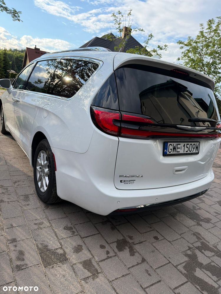 Chrysler Pacifica - 19