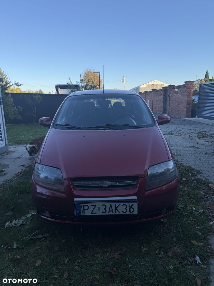 Chevrolet Kalos - 10