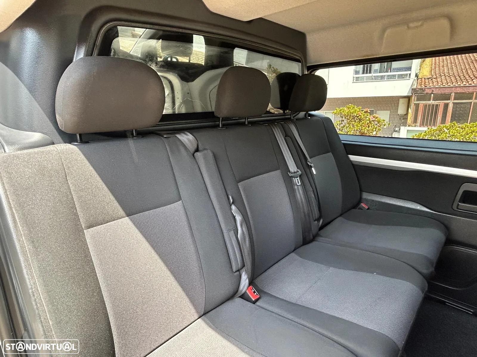 Toyota Proace 1.5 D-4D L1 6L - 9