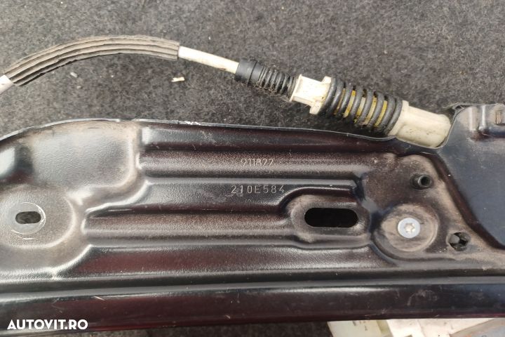 Macara geam spate stanga electrica 7182121F10S 71826139F10E 72715639 - 3