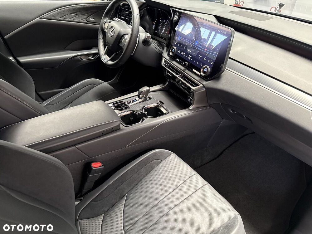 Lexus RX - 10