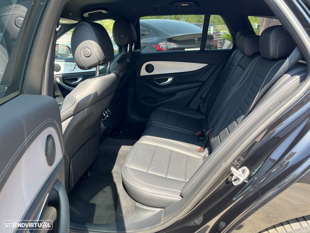 Mercedes-Benz E 300 de 9G-TRONIC AMG Line - 48