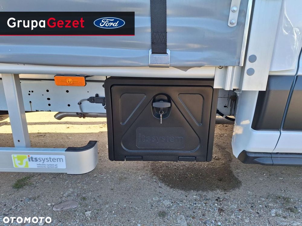 Ford Transit - 16