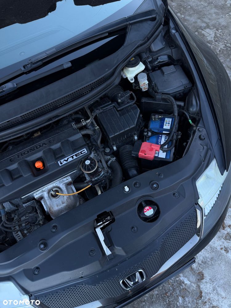 Honda Civic 1.8 GT Special Edition - 9