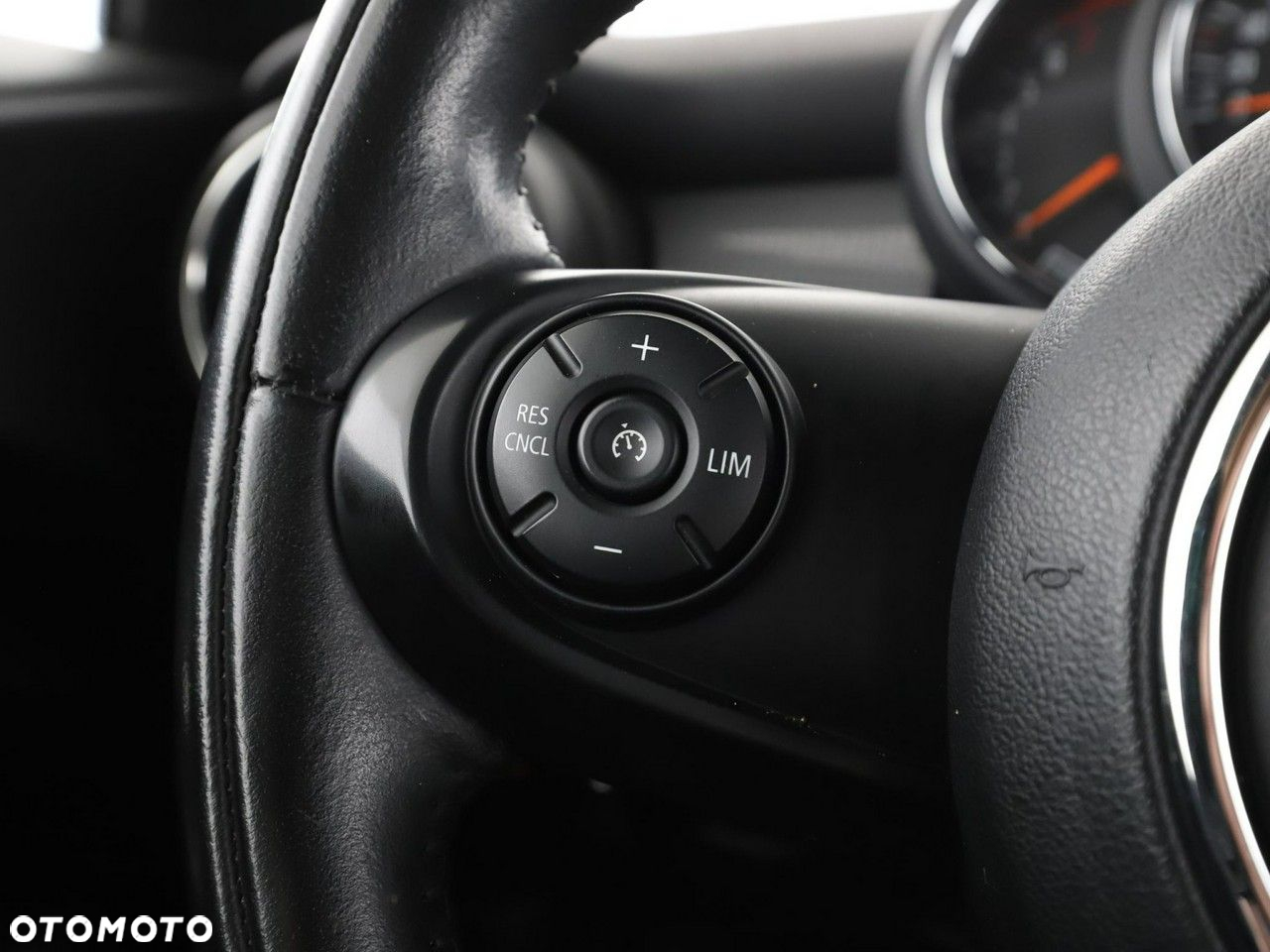 MINI Cooper - 33