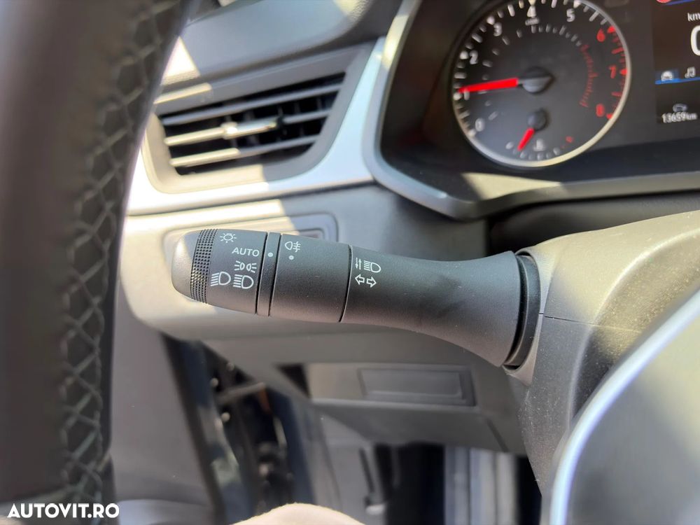 Renault Captur TCe 90 Equilibre - 29