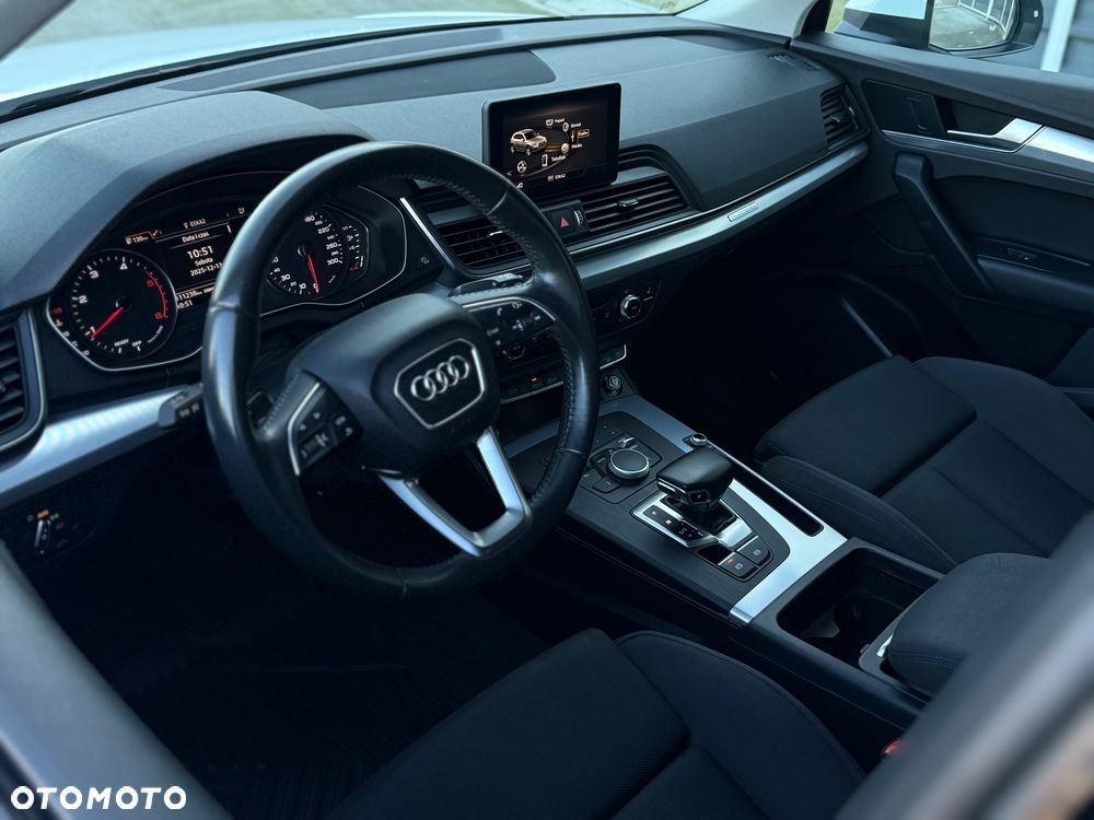 Audi Q5 35 TDI Quattro S tronic design - 12