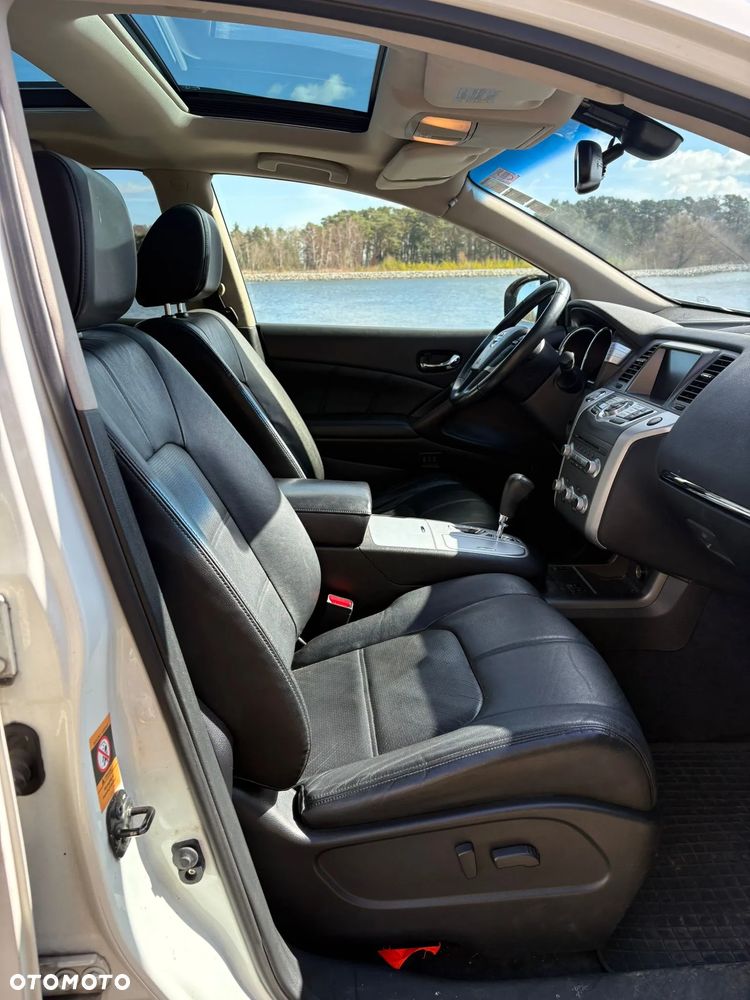 Nissan Murano 2.5 D Comfort - 13