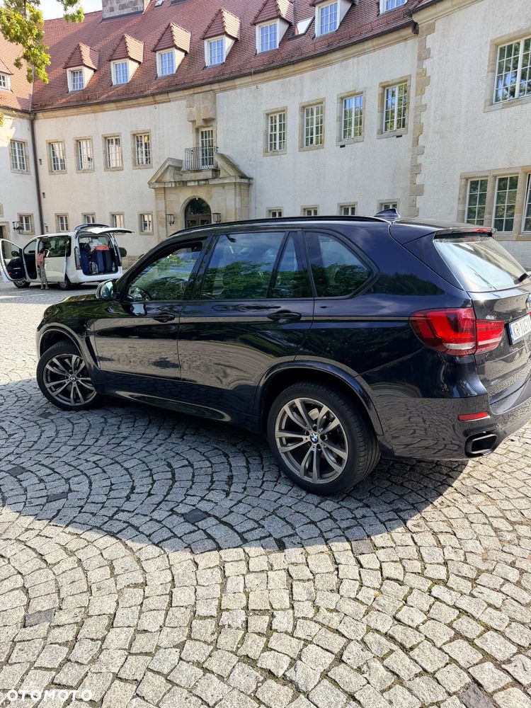BMW X5 M M50d Sport-Aut - 3