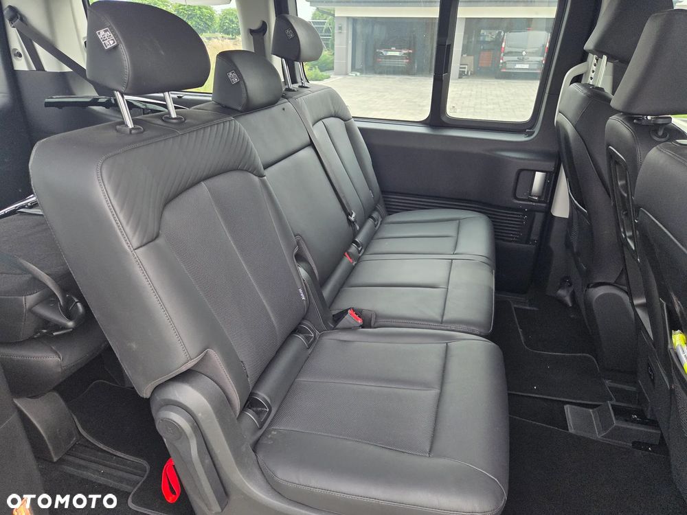 Hyundai Staria 1.6 T-GDI HEV Smart Business - 9