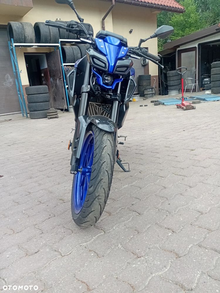 Yamaha MT - 2
