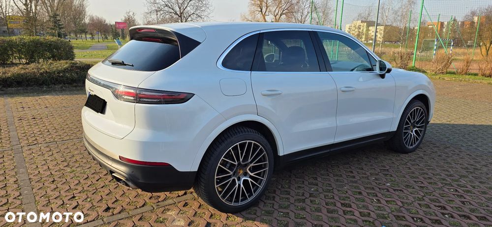 Porsche Cayenne Standard - 14