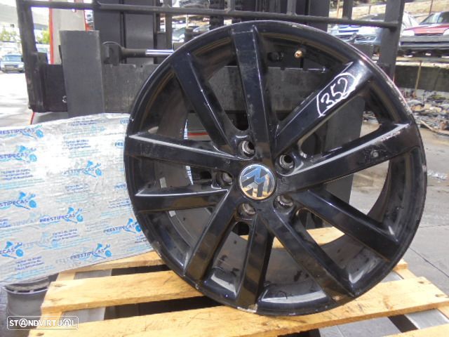 Jante Solta 5K0601025L VW GOLF 7 5G FASE 1 2014 1.6TDI 105CV 5P CINZA RATO 51 7.5Jx18 5X112 56.9MM - 1