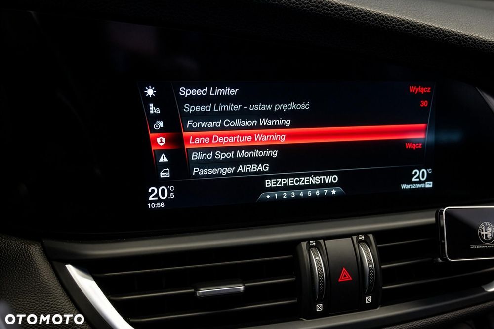 Alfa Romeo Giulia 2.0 Turbo Veloce Q4 - 33