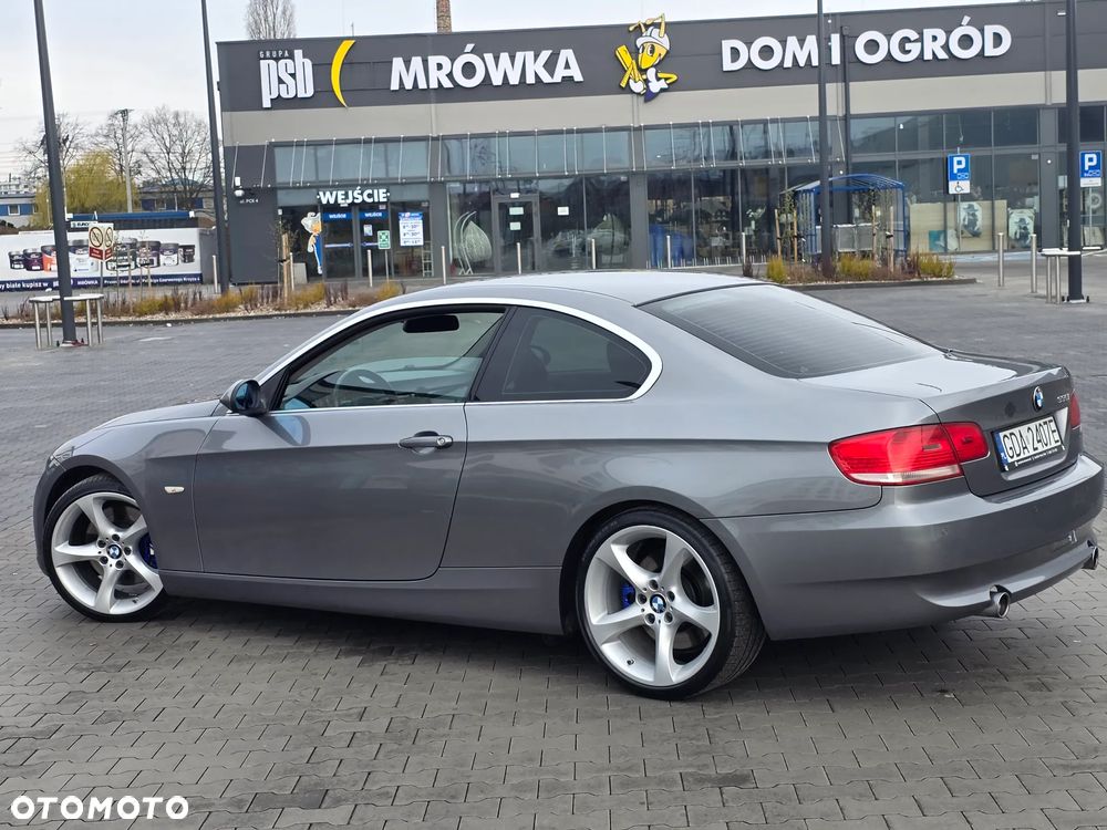 BMW Seria 3 335i M Sport Edition - 31