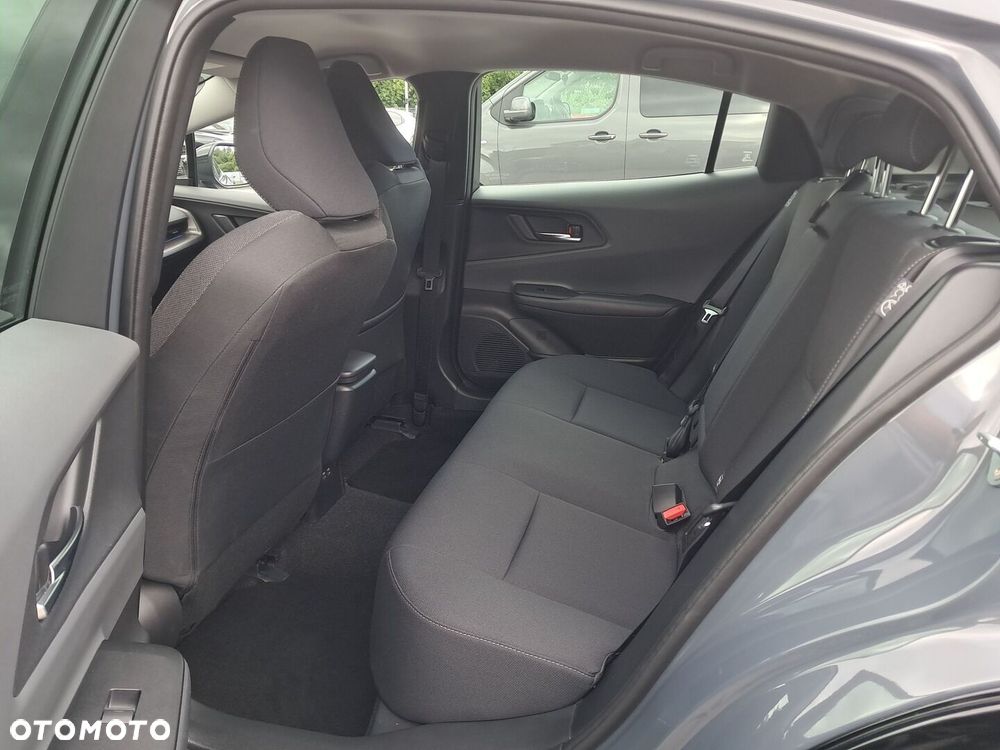 Toyota Prius - 15