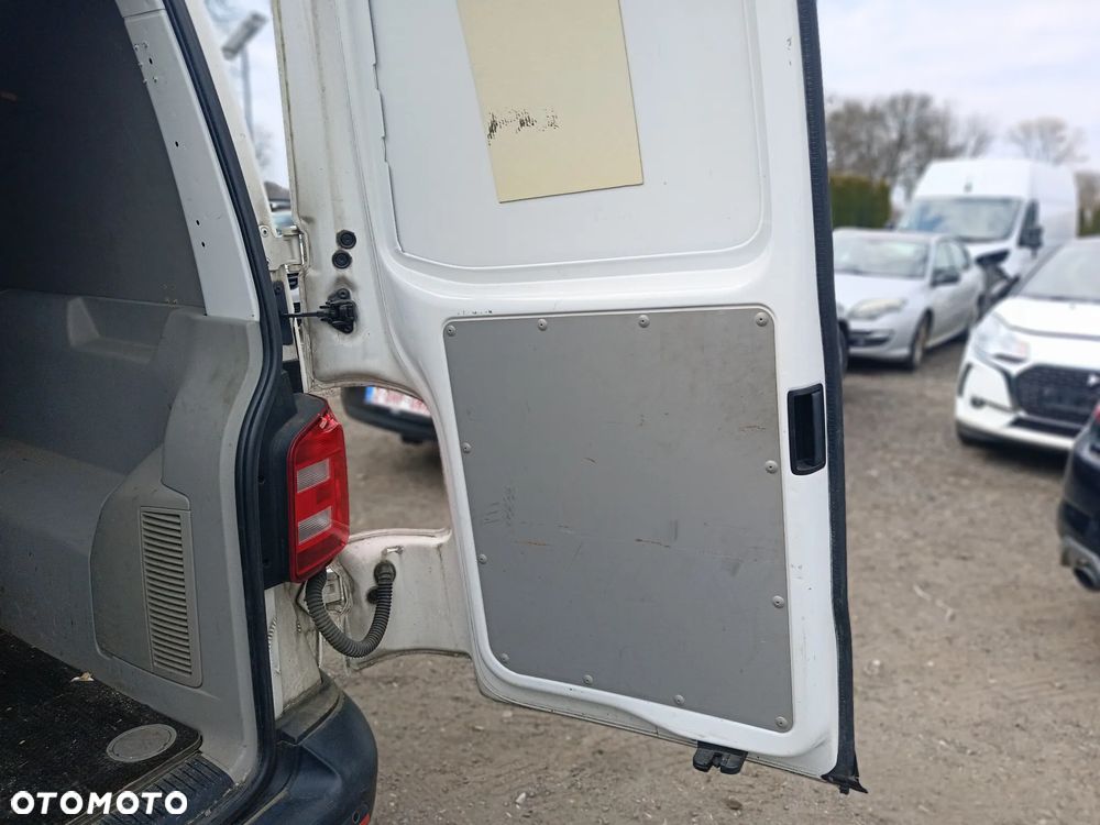 Volkswagen Transporter Doka Lang Comfortline - 16
