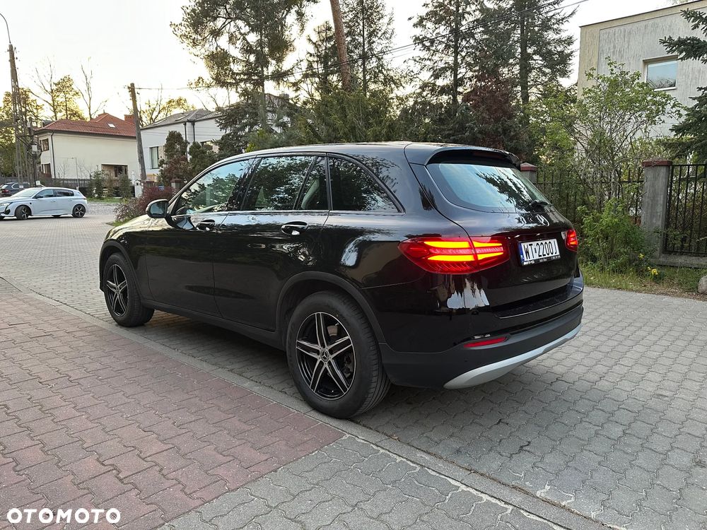 Mercedes-Benz GLC 250 4Matic 9G-TRONIC Exclusive - 8